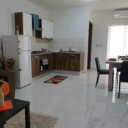 Sea View Bugibba Square Apartment *